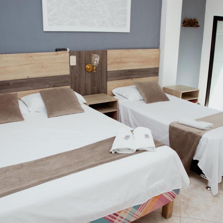 Hotel Real Guatapé - Habitación Triple Estándar - 5