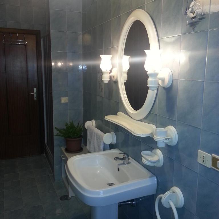 Rosa dei Venti B&B - Triple Room with Sea View - 1