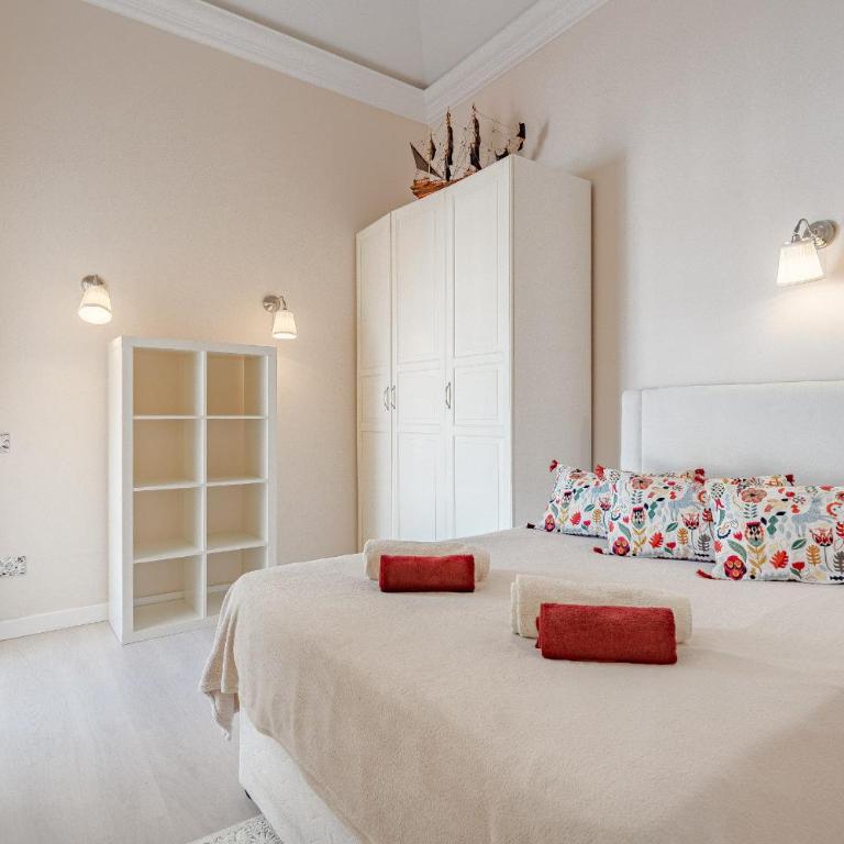 Villa con piscina en Madroñal Fañabe, Costa Adeje - Villa - 13