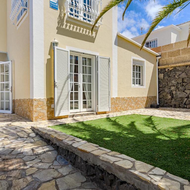 Villa con piscina en Madroñal Fañabe, Costa Adeje - Villa - 29