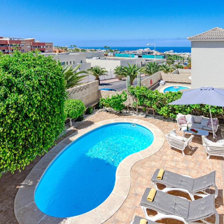 Villa con piscina en Madroñal Fañabe, Costa Adeje - Villa - 2