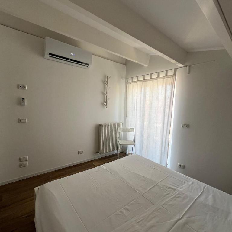 CASA MIRO' vicinissima al mare e parcheggio privato gratuito se disponibile - Two-Bedroom Apartment - 29