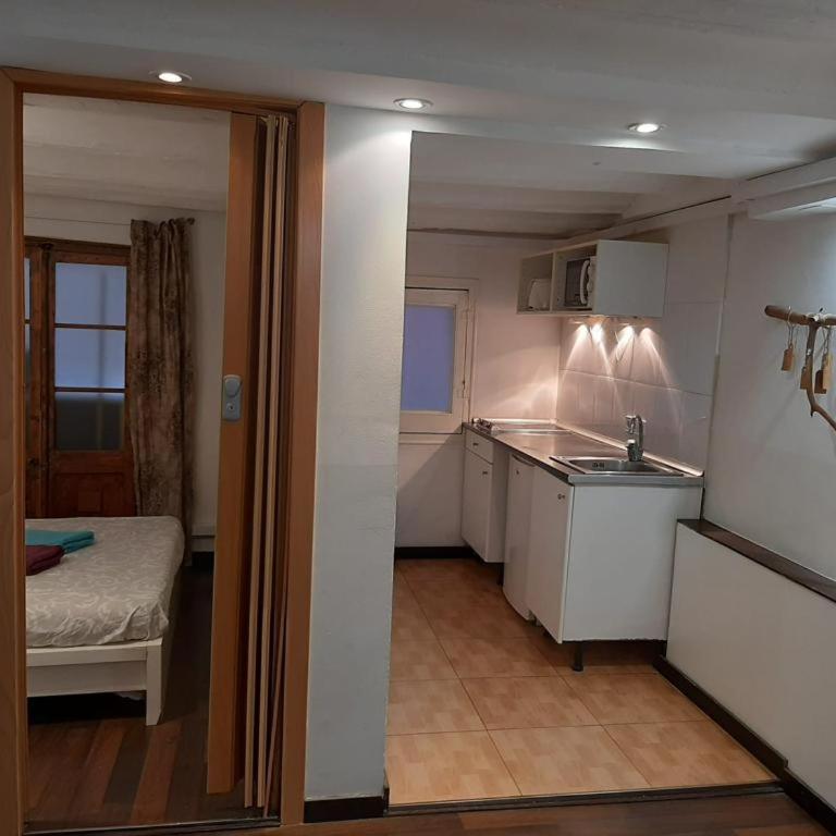 022 Center Barca 1,1 - Two-Bedroom Apartment - 8