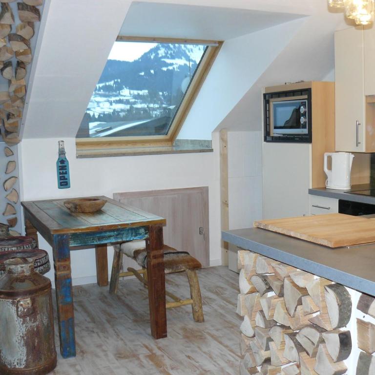 Alphorn Bergnescht - Apartment mit 1 Schlafzimmer - 3