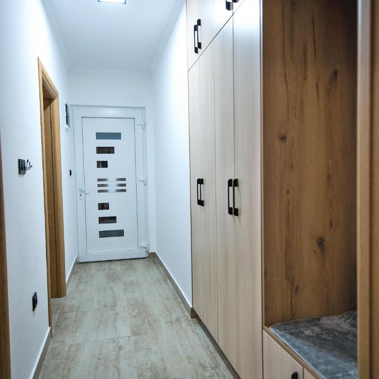 Sidro - One-Bedroom Apartment - 12