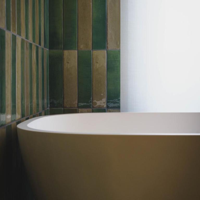 Hotel Gounod Fully Renovated - Chambre Double Standard avec Baignoire et Balcon - 2