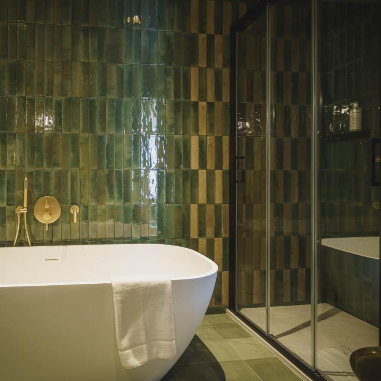 Hotel Gounod Fully Renovated - Suite Junior avec Douche et Baignoire - 4