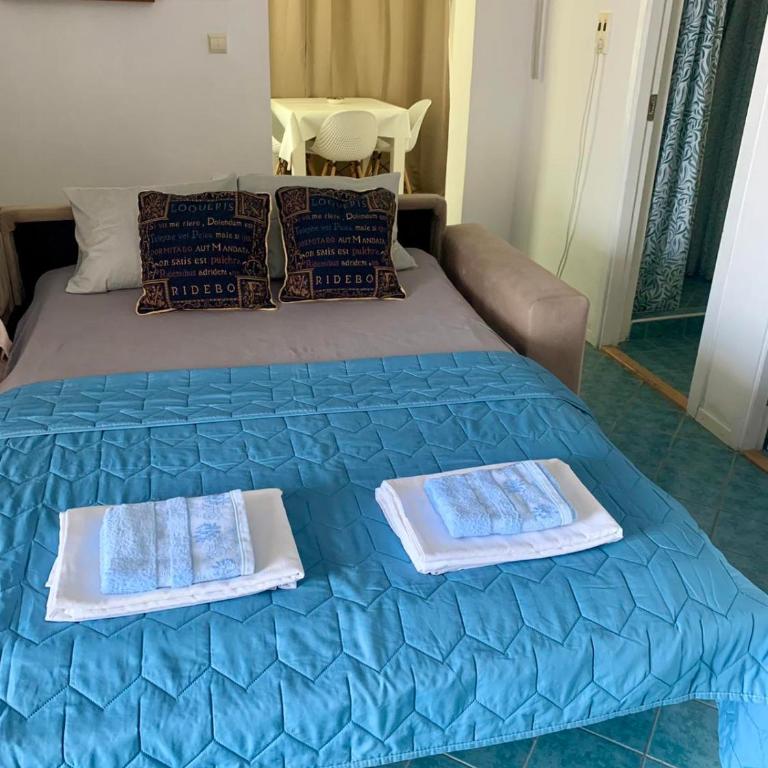 Brankas Apartments - Apartment with Sea View - 60