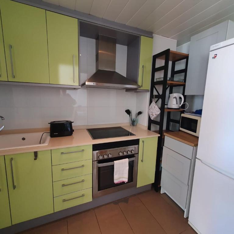 apartamento con vistas al mar, piscina y parking - Apartamento de 2 dormitorios - 3