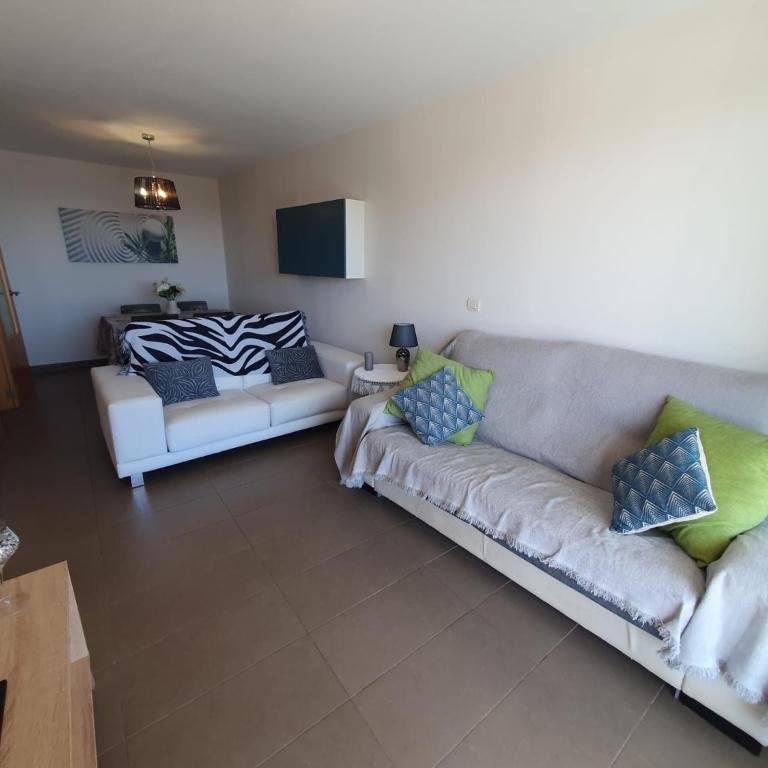 apartamento con vistas al mar, piscina y parking - Apartamento de 2 dormitorios - 7