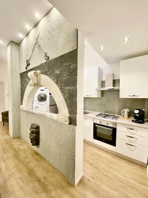 Sebastian's Elegant Apartment - Appartamento con 2 Camere da Letto e Vista Mare - 25