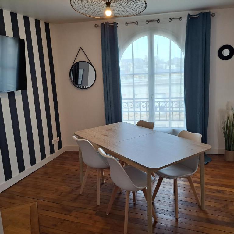 Chez Léon - Vue cathédrale - Hyper centre ville - Apartamento de 2 dormitorios - 2