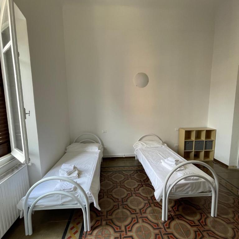 Cavour 414 - Habitación Doble - 2 camas - 5