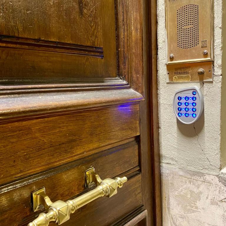 Queen of Rome Luxury Rooms - Deluxe Zimmer - 35