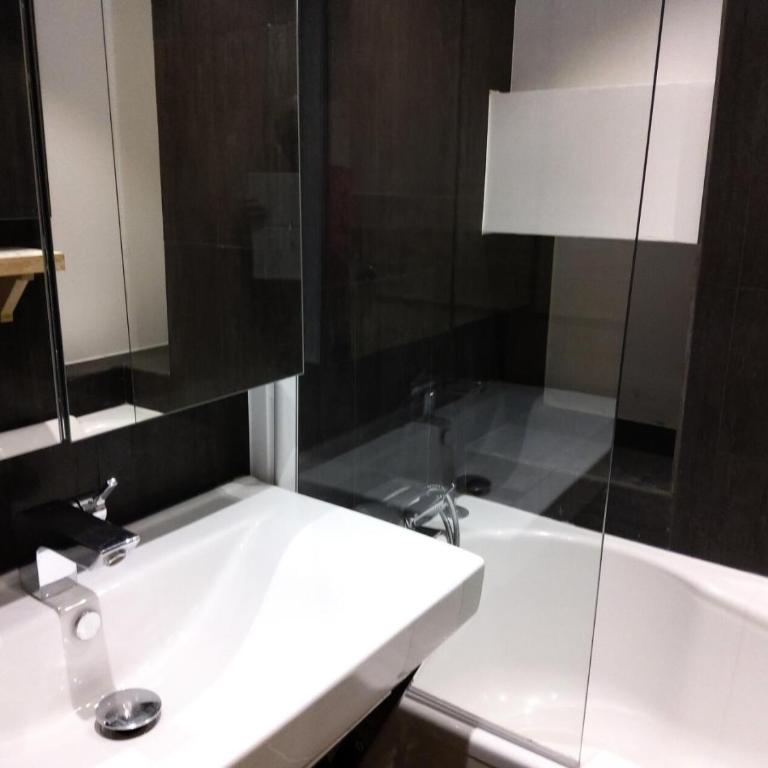 Résidence Le Genevrier - Très joli appartement 2 pièces en plein centre de Méribel dans une résidence calme MAE-0814 - Appartement - 7
