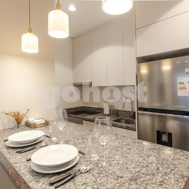 Brand new loft near Paseo La Galeria - Apartment - 7