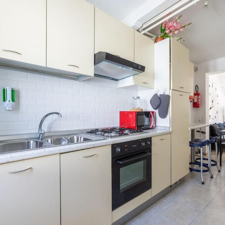 Casa Gemelli - Metro per il centro di Roma - - Appartamento con 1 Camera da Letto - 17
