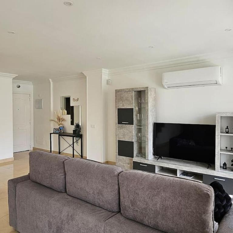 Luxury villa with private pool and cinema by Vapagó Tenerife - Villa - 10
