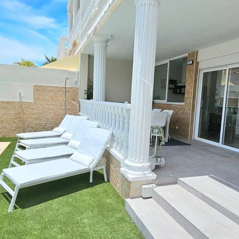 Luxury villa with private pool and cinema by Vapagó Tenerife - Villa - 4