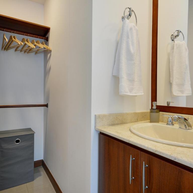 Blux Apartments Medellin - Apartamento Estudio - 13