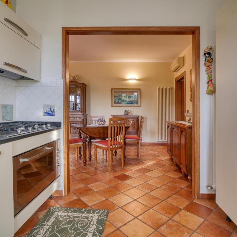 La Casetta Sull'Albero - with Balcony, Garden & Parking - Happy Rentals - Appartamento con Terrazza - 12