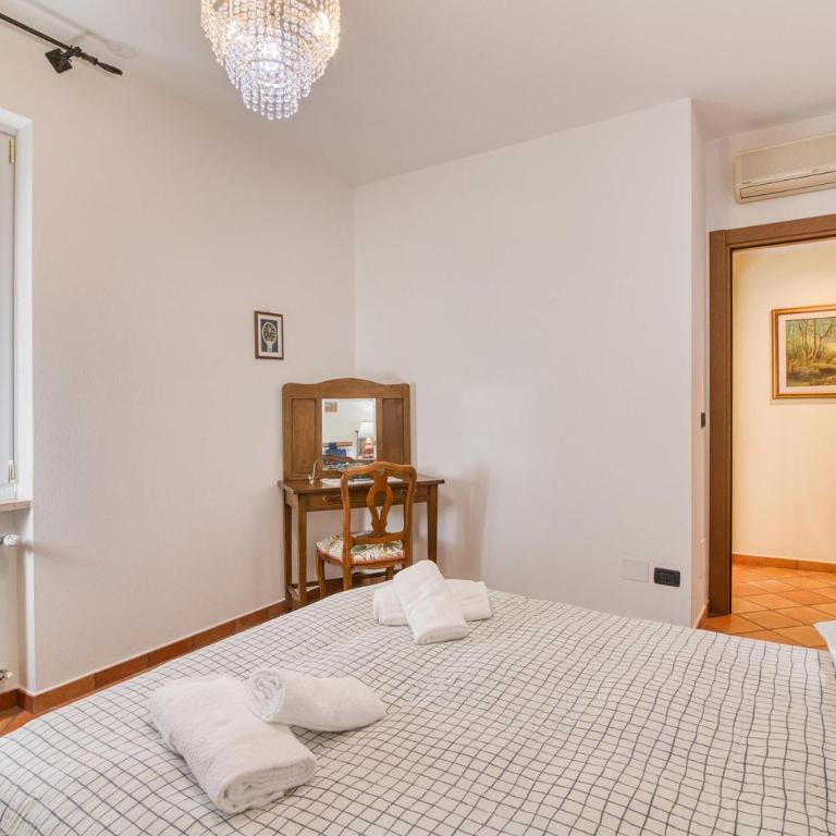 La Casetta Sull'Albero - with Balcony, Garden & Parking - Happy Rentals - Appartamento con Terrazza - 16