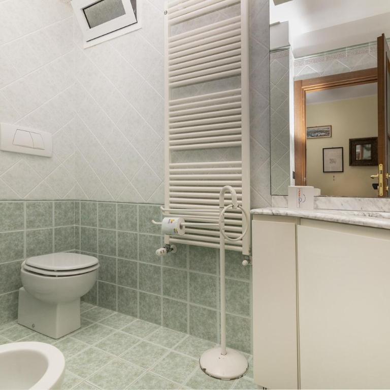 La Casetta Sull'Albero - with Balcony, Garden & Parking - Happy Rentals - Appartamento con Terrazza - 22