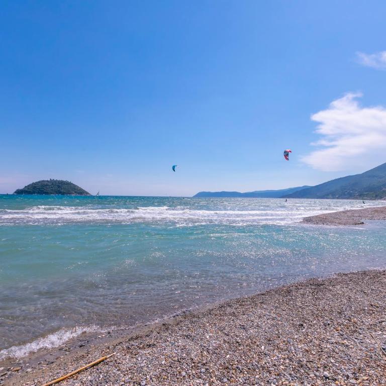 La Casetta Sull'Albero - with Balcony, Garden & Parking - Happy Rentals - Appartamento con Terrazza - 32