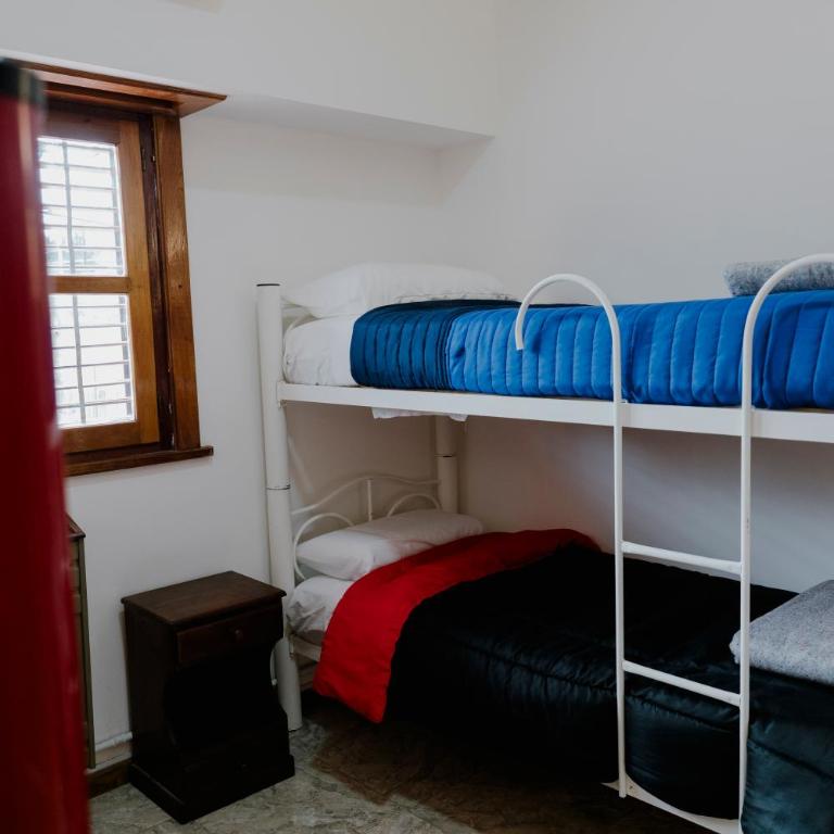 Click Hostel Neuquen - Cama en habitación compartida con 4 camas - 4