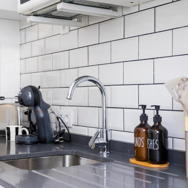 NEW Charming Duplex With Private Patio - Apartamento de 2 dormitorios - 27