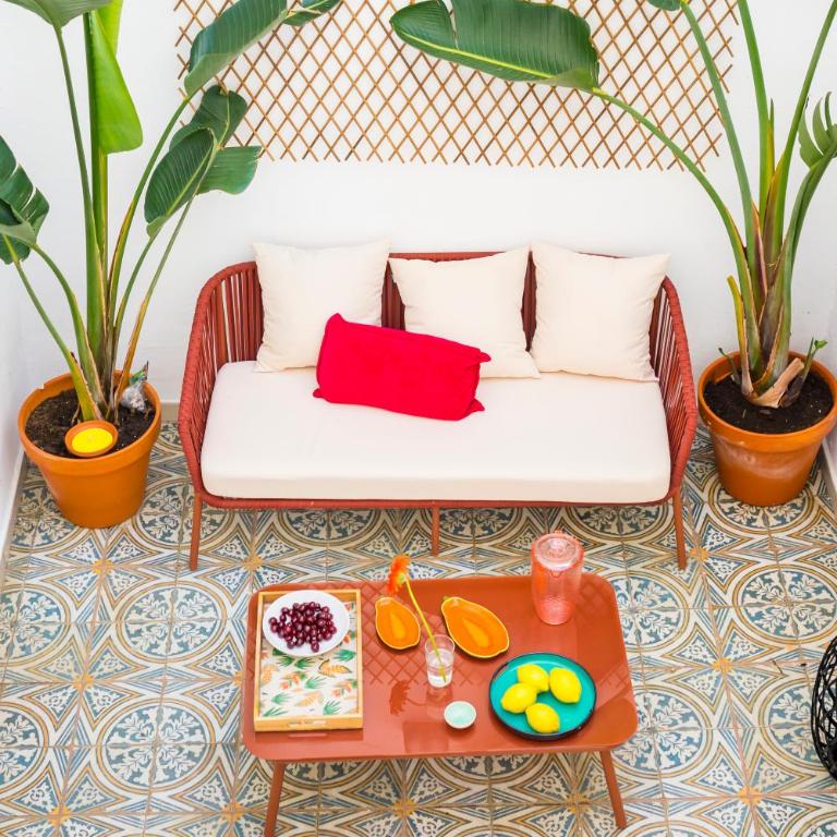 NEW Charming Duplex With Private Patio - Apartamento de 2 dormitorios - 1