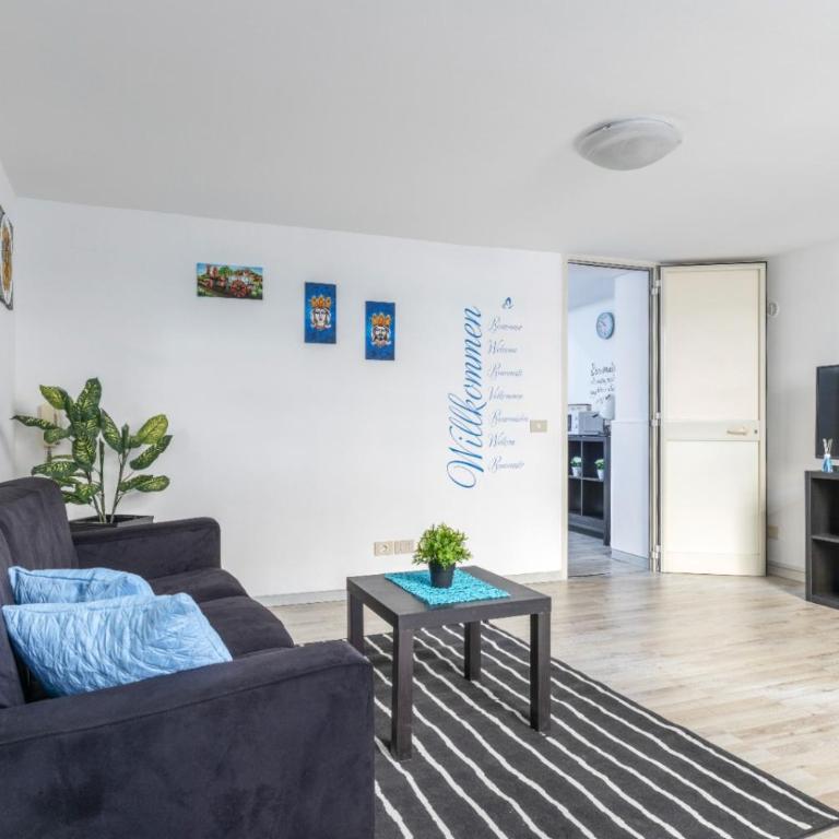 Blu Home - Two-Bedroom House - 2