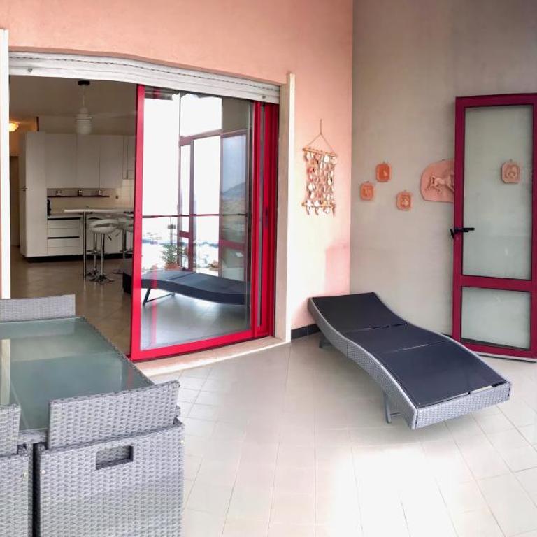 Appartamento con suggestiva vista mare a Sanremo - Appartamento con 2 Camere da Letto, Terrazza e Vista Mare - 18