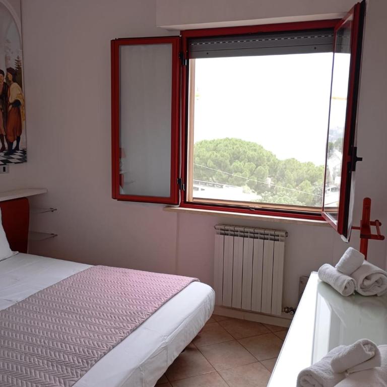 Appartamento con suggestiva vista mare a Sanremo - Appartamento con 2 Camere da Letto, Terrazza e Vista Mare - 6