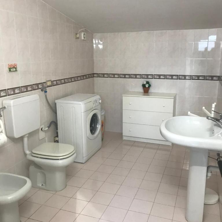 Appartamento con suggestiva vista mare a Sanremo - Appartamento con 2 Camere da Letto, Terrazza e Vista Mare - 31