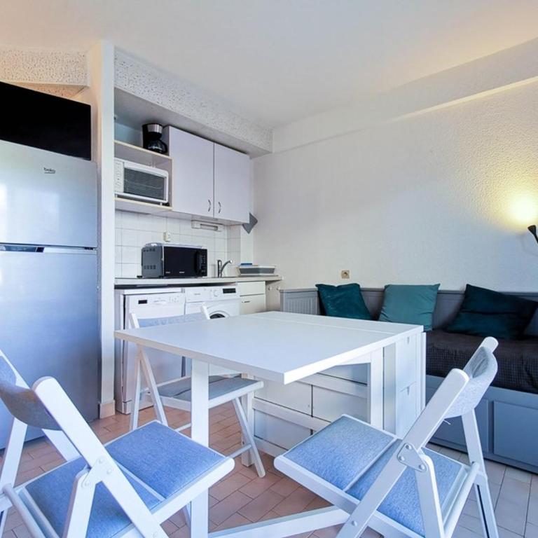 Studio 2 pers. jardin, parking & clim à 10m plage - FR-1-803-10 - Studio - 2
