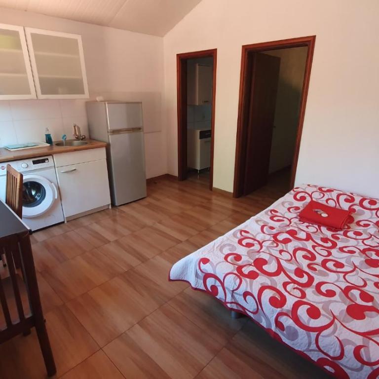 Familia Fuks - One-Bedroom Apartment - 7