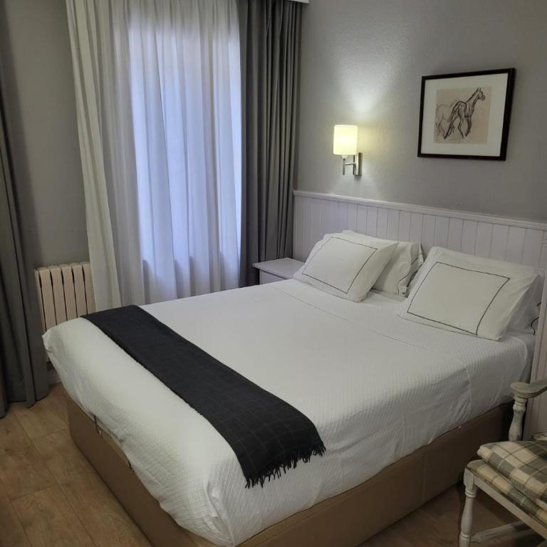 Hotel Ribaeta - Habitación Doble - 4