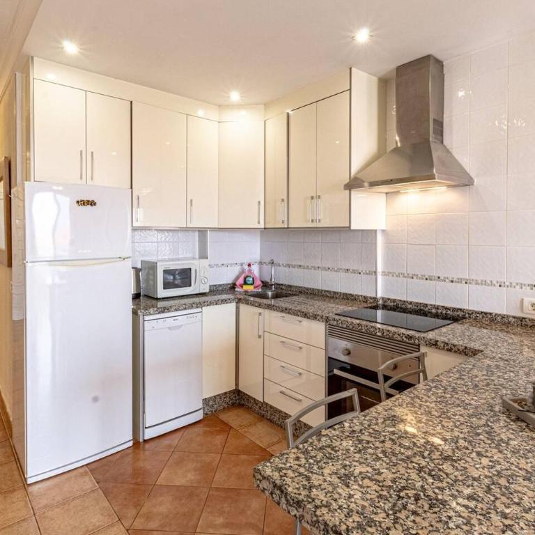 Seaside Escape 2bed by Dream Homes Tenerife - Apartamento de 2 dormitorios - 9