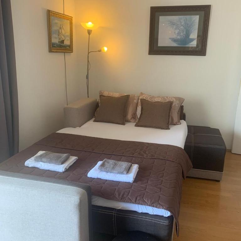 Brankas Apartments - Apartment with Terrace - 51