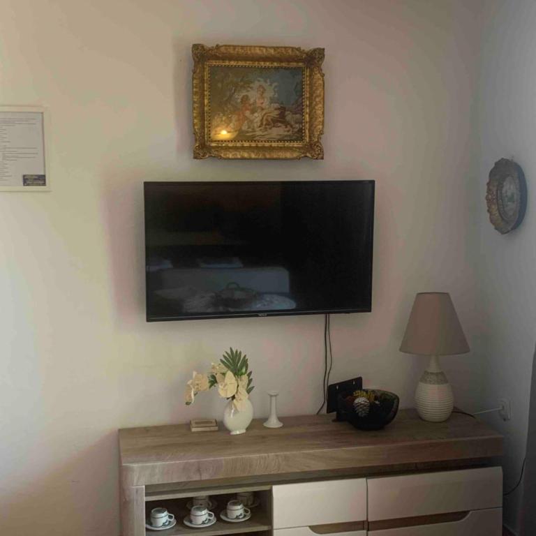 Brankas Apartments - Apartment with Terrace - 52