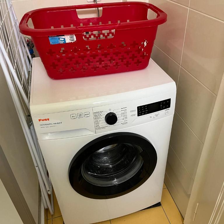 6 minutes walking from the Lausanne train station 2 rooms Apartment - Apartamento de 1 dormitorio - 12