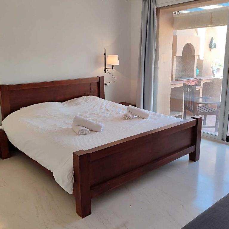 Cartuja Del Golf - Three-Bedroom Apartment - 21