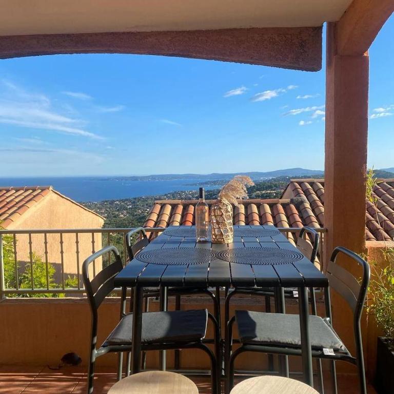 Très bel appartement T3 avec splendide vue mer - Appartement 2 Chambres - 3