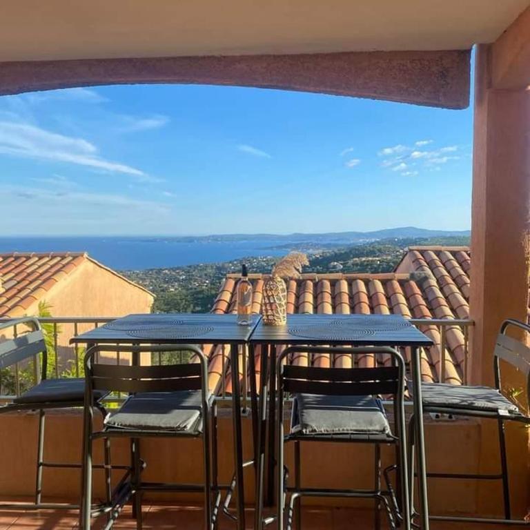 Très bel appartement T3 avec splendide vue mer - Appartement 2 Chambres - 2