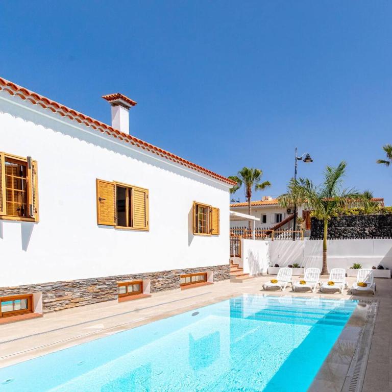 Villa Anastasia II With Heated Pool - Villa - 1