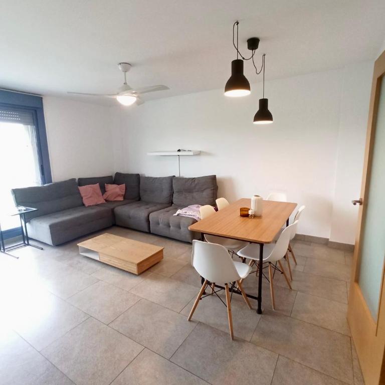 Augusta Beach - Three-Bedroom Apartment - 6