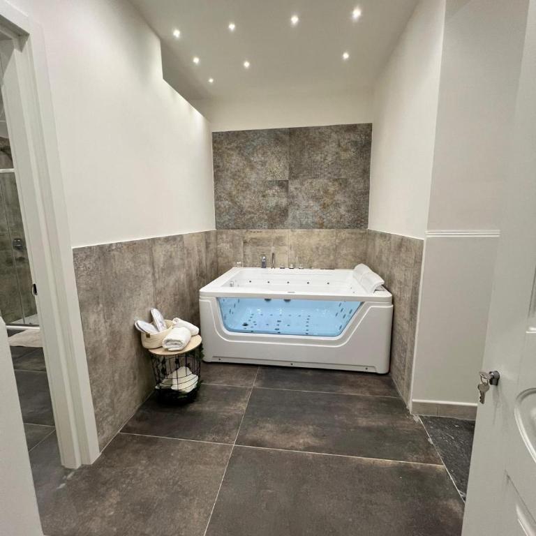 Aragona House - Deluxe Double Room - 3