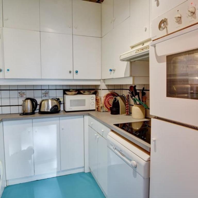 Coeur Paris authentique - Appartement 1 Chambre - 11