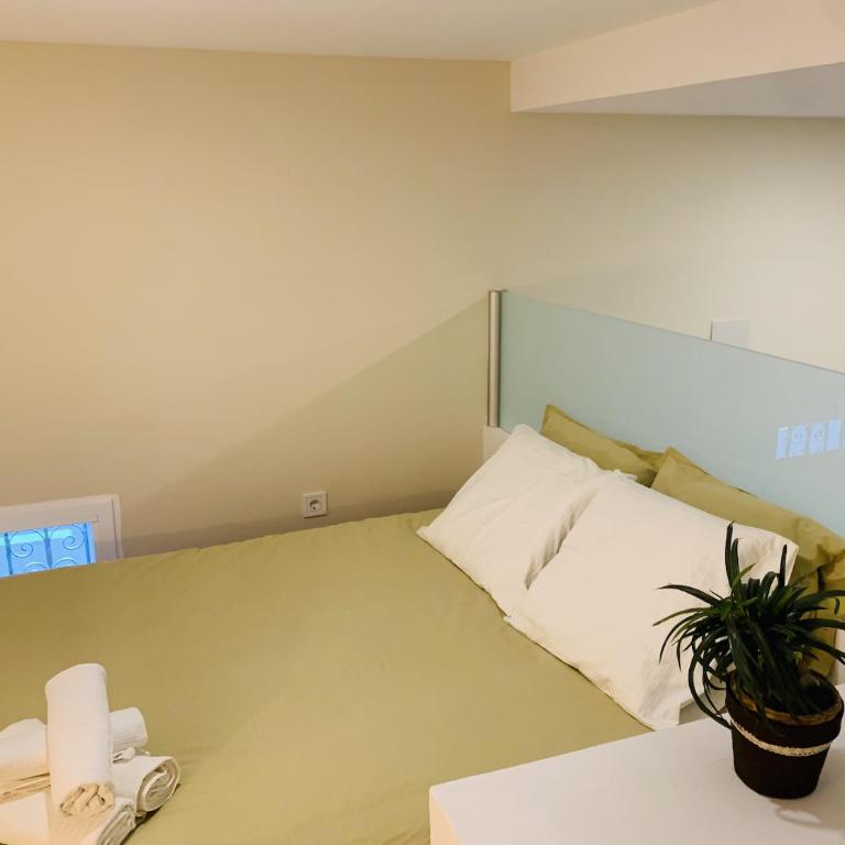 Modern Apartment III in Madrid - Two-Bedroom Apartment - 5